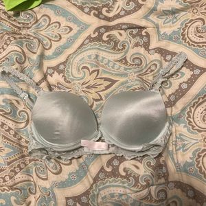 Pink by Victoria’s Secret Bra